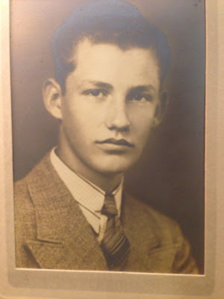 Meet your Posher, Jake